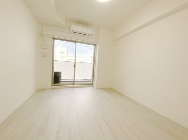 ディアレイシャス名古屋太閤通IIIの物件内観写真